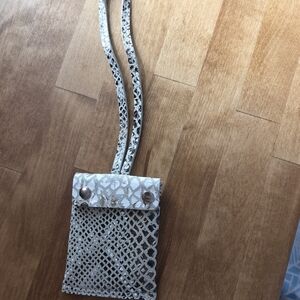 Latico Card Holder Charm